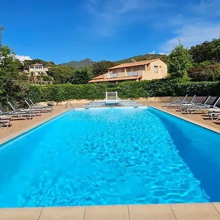 T2 Dolce & C5 Vue Et Piscine * Propriano (Corsica)